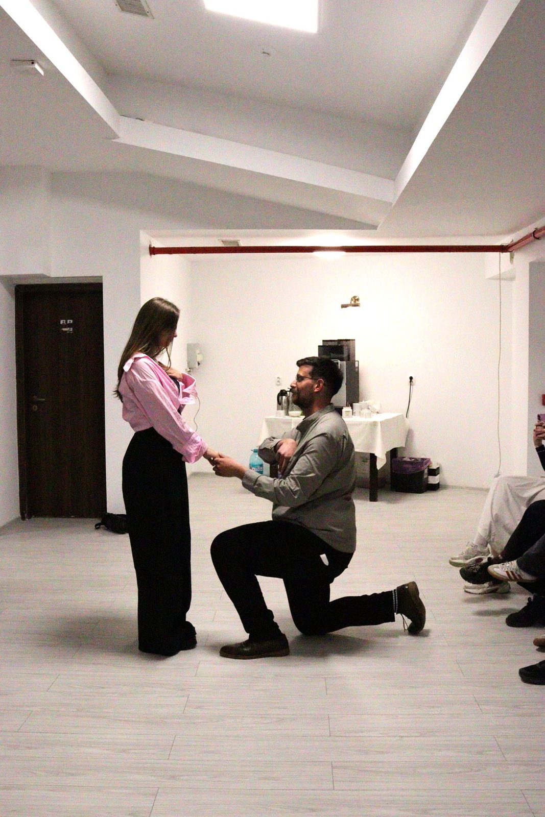 Participants rehearse a scene during the theatre workshop.